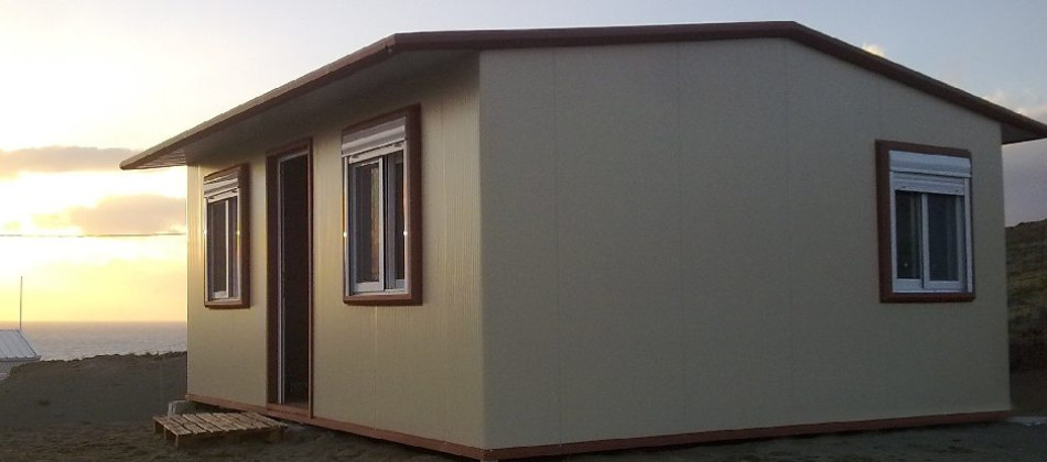 Μεταλλικά σπίτια με πάνελ